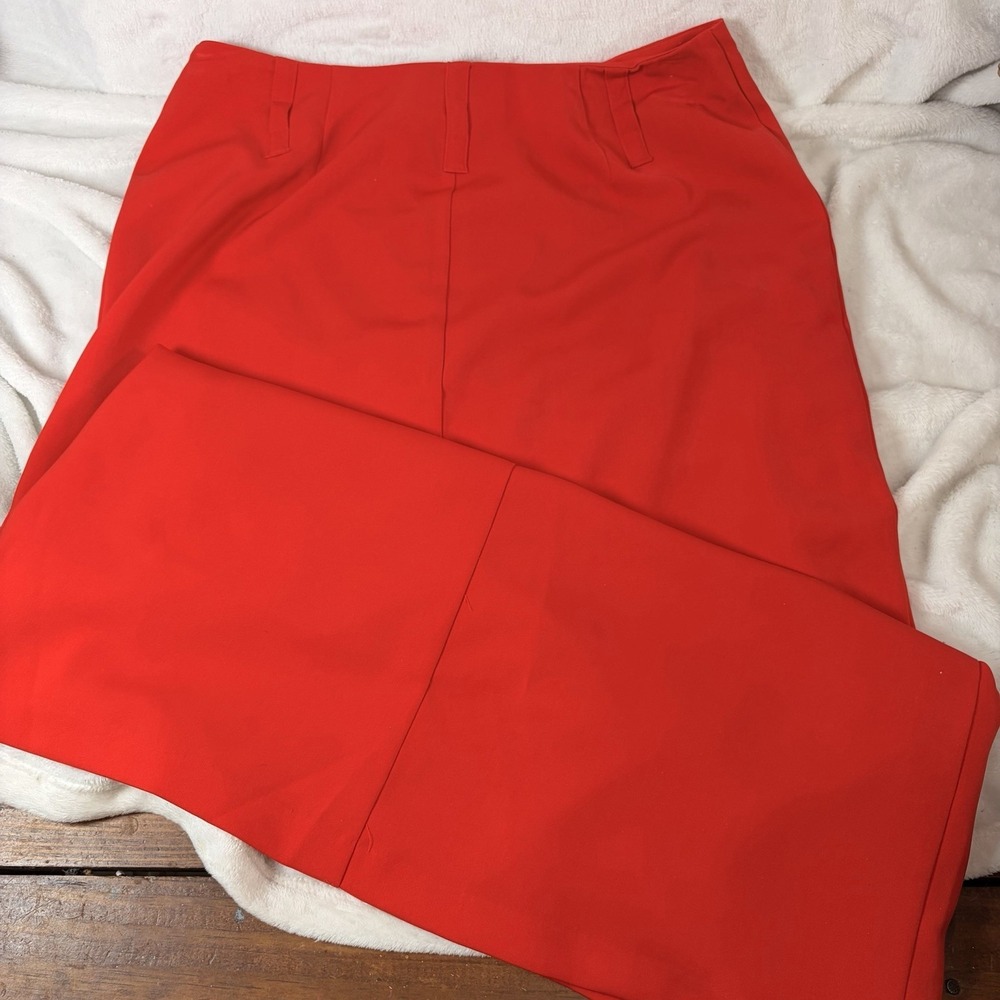 Vintage Sag Harbor Cherry Red Pencil Skirt Size 14 Lined Back walking slit Poly